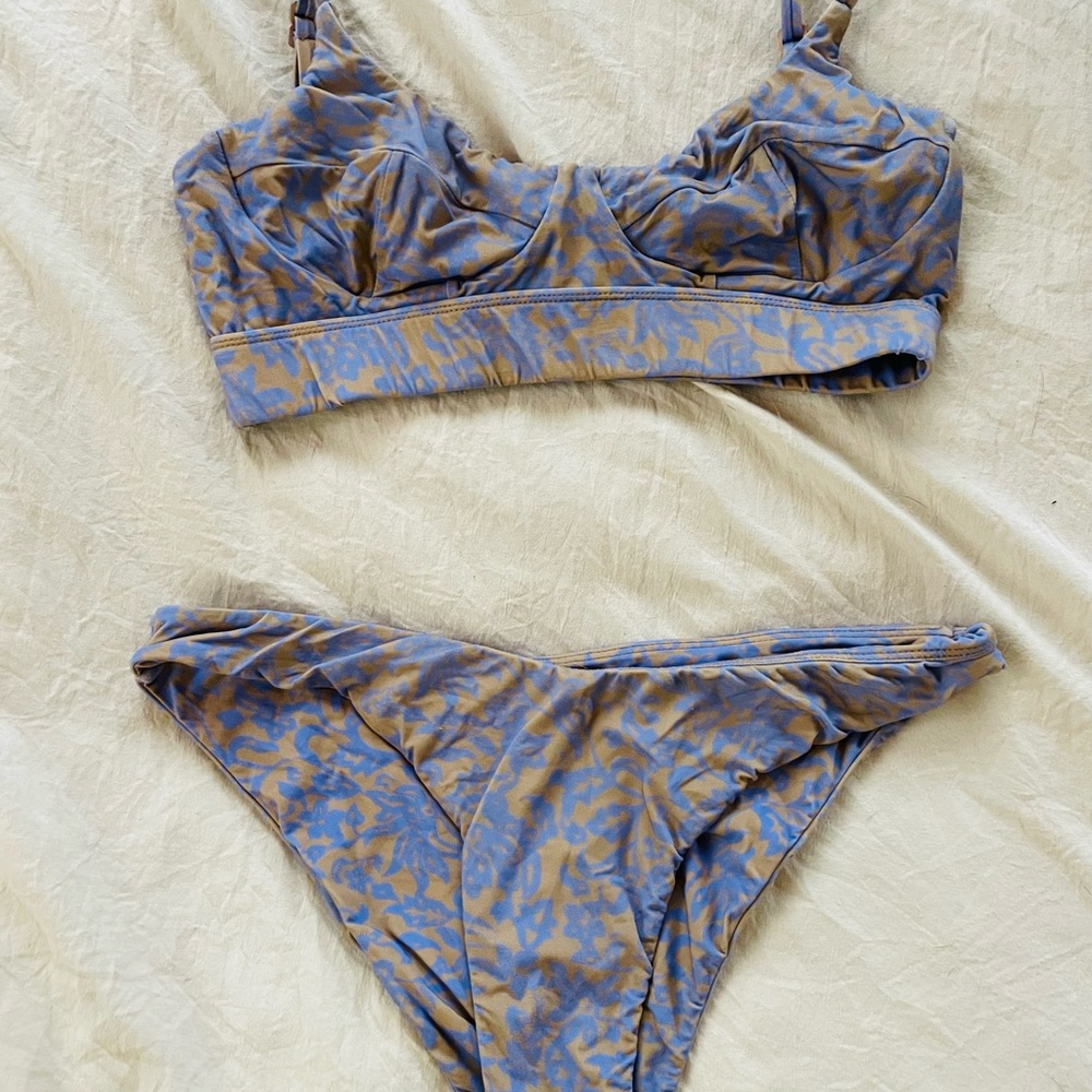 Acacia Paisley Set Nusa Lining- Will trade *